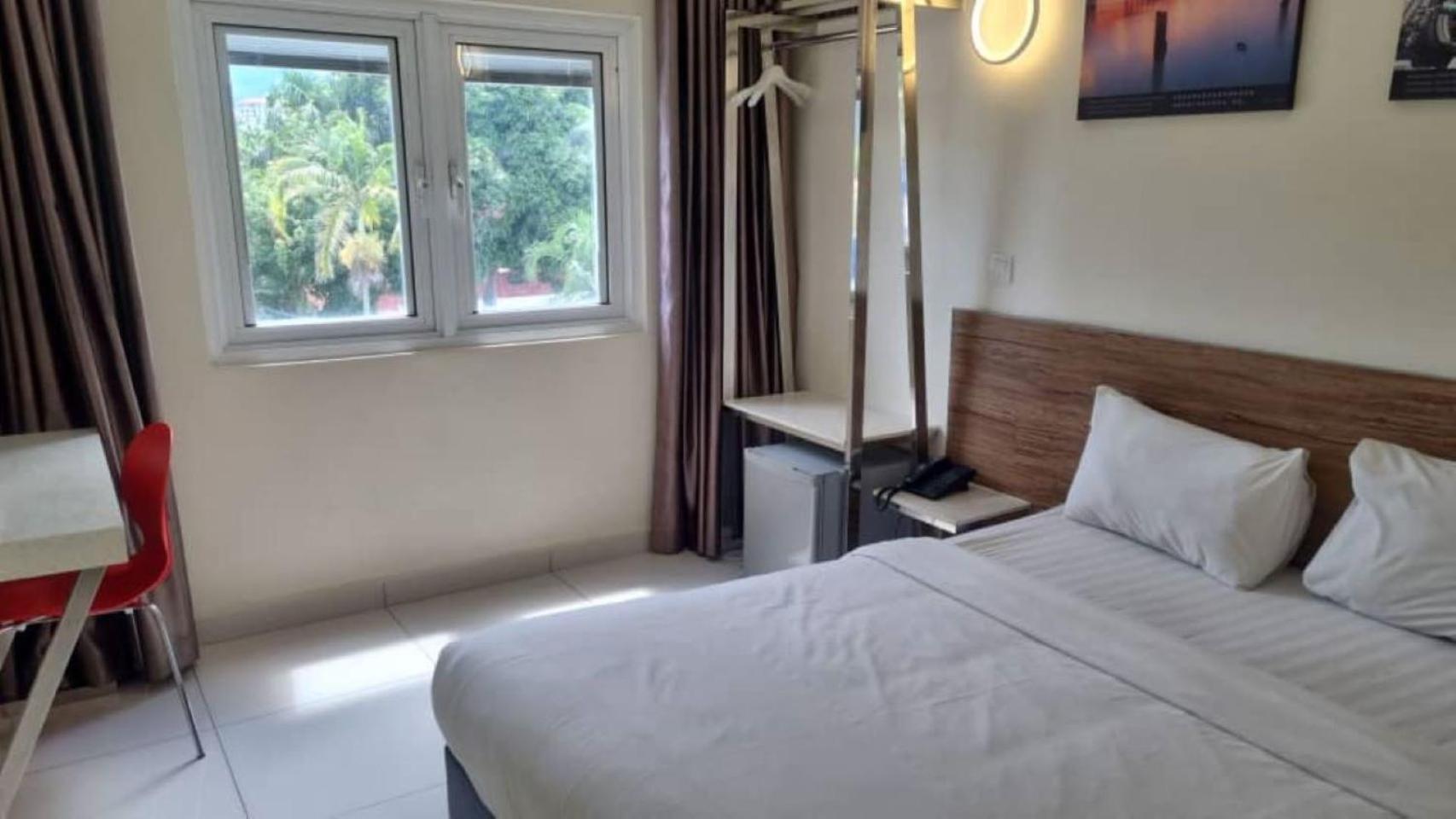 Avatel Jelutong Hotel Gelugor Buitenkant foto